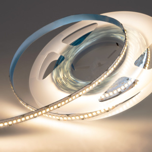 Изображение товара Лента светодиодная 24В, SMD2835, 240 LED/м, 3000К, 15мм, 5м, IP20 LAMPER