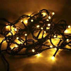 Изображение праздничной продукции Гирлянда уличная 10м теплый белый 100 led IP54 от интернет-магазина Макел25.  