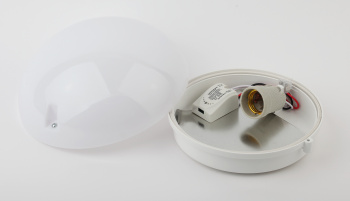 Светильник ЭРА НБП 06-60-102 с фото-шумовым датчиком Сириус IP20 E27 max 60Вт D220 круг белый акустический