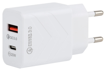 Intro Сетевое зарядное устройство CC290 USB + Type-C быстрая зарядка QC 3.0 + PD 20W белая